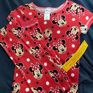 Brand new with tags kids Disney pjs size 8